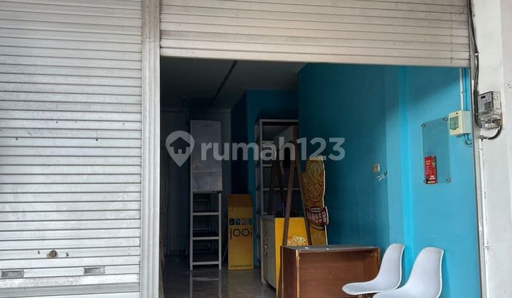 Cheap 1st Floor Shop in Kerobokan Sl