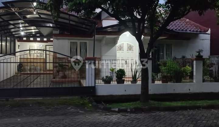 Rumah Keren Siap Huni Lokasi Strategis Kemang Pratama