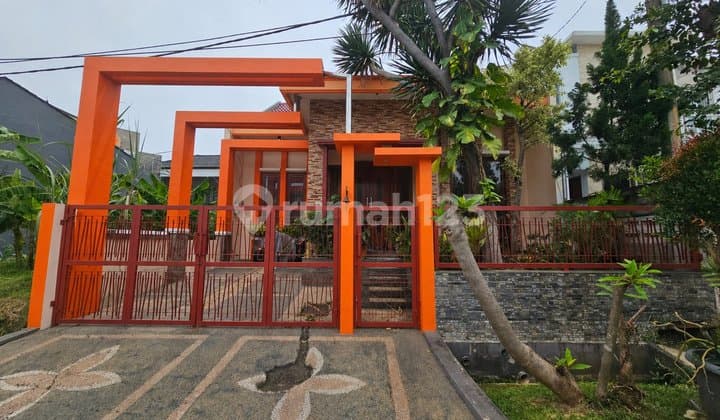 Rumah Cantik Siap Huni Lokasi Strategis Kemang Pratama Bekasi