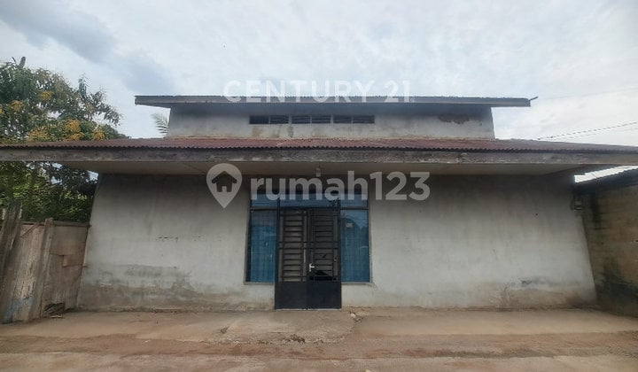 Rumah dan 2 Kios Tepi Jalan Karya 2 Kotabaru Pontianak