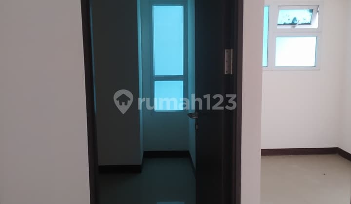 Apartemen 2 BR View Kota Tidak Terlalu Tinggi di Jakarta Timur