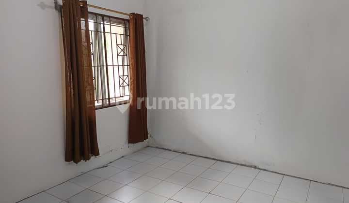 Rumah 1 Lantai Type Hook Nyaman dan Strategis SHM