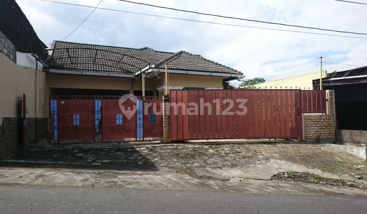 Dijual Cepat Rumah Dan Tanah Yang Luas Di Ngaliyan
