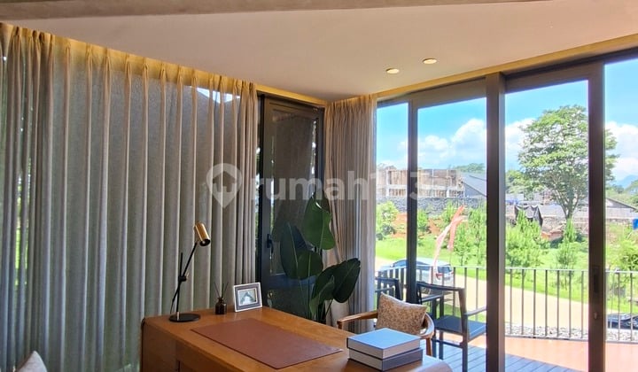 Rumah Konsep Villa Asri Di Salatiga Pemandangan Rawapening