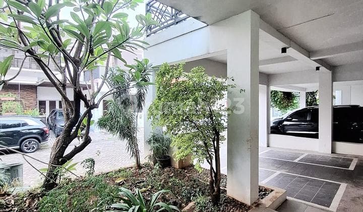 Rumah 2.5 Lantai Siap Huni Di Area Bintaro