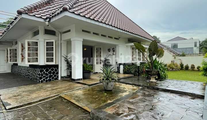 Rumah Strategis Di Kawasan Menteng