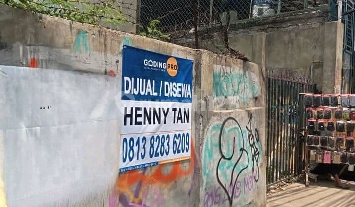 Close Access To The Puri.