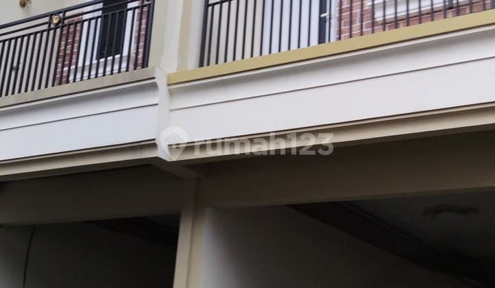 Rumah Baru di Rawa Belong