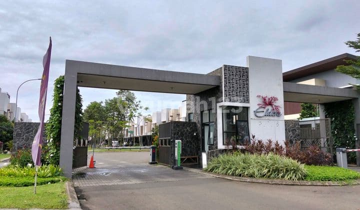 Lokasi Bagus.dekat Sekolalaurensia