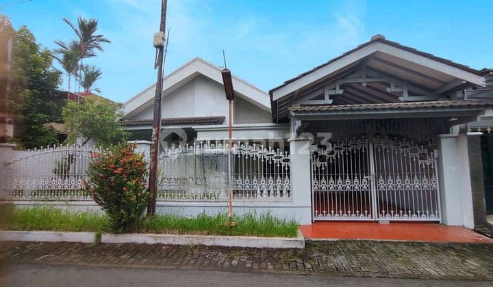 Rumah Siap Huni Super Strategis di Sawahan