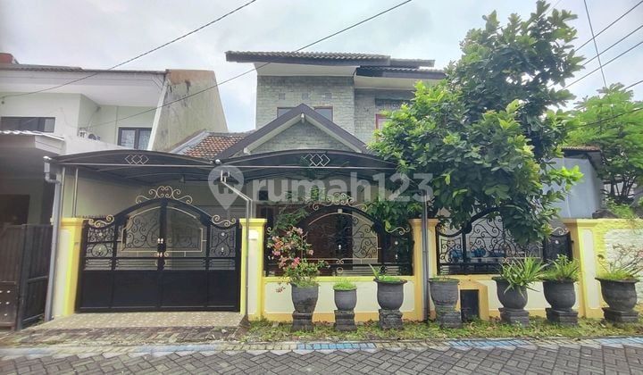 Rumah Hook 2 Lantai Siap Huni di Kebraon Karangpilang