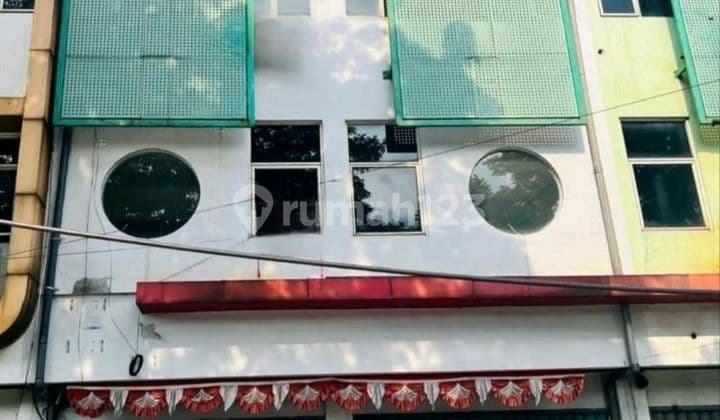 Strategic 3.5-Story Shop House on Raya Ahmad Yani Street, Surabaya