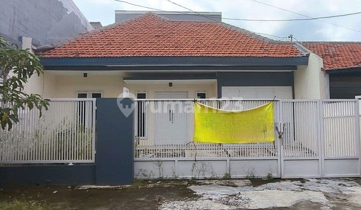 Rumah Siap Huni Lokasi Strategis di Rungkut Asri