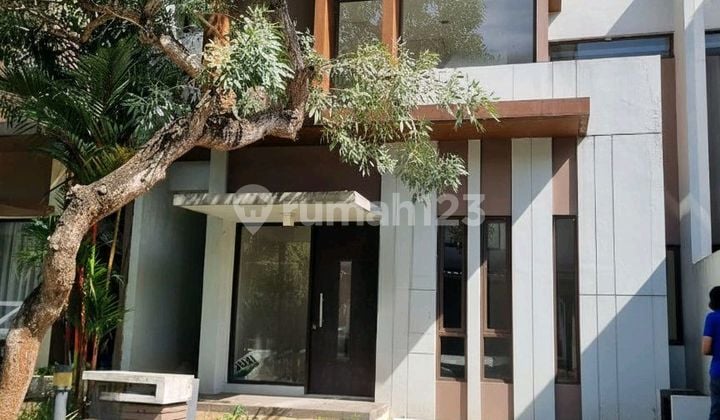 Rumah Rapi Hadap Selatan Di Foresta Cluster Foglio