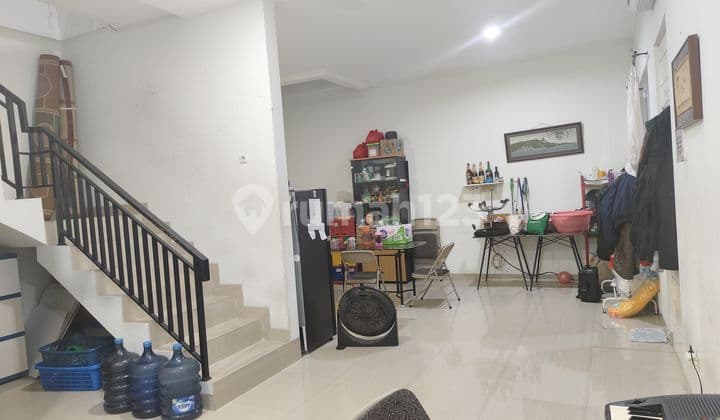 For Sale 2-Story House in Citra 2Ext, Kalideres, West Jakarta.
