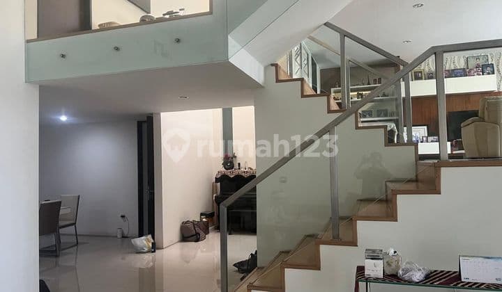 For Sale 3-story (split level) House in Citra 6, Kalideres, West Jakarta. Green Papyrus Cluster.
