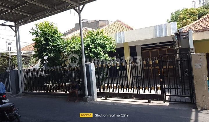 Rumah Pusat Kota Surabaya Luas@369m2