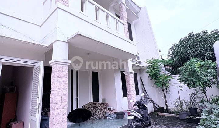 Rumah, SHM, di Jemursari,