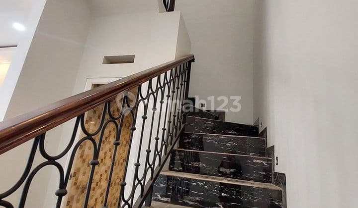 Perumahan 2 Lantai Di Depok Dengan Design Mewah Lokasi Strategis Akses Mudah