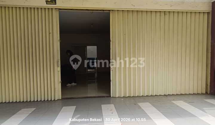 Ready-to-Occupy Shophouse in Harapan Indah, Bekasi, West Java