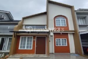 Dijual Rumah di Cibubur Jakarta Timur Semi Furnish Rumah Baru Renovasi