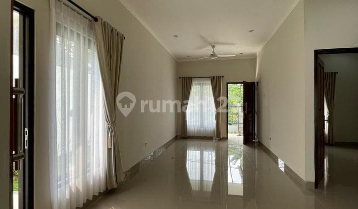 Rumah Sederhana Tanah Luas Dalam Cluster Di Bintaro