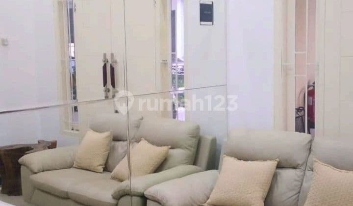 Rumah cantik 2lantai di Pondok Aren