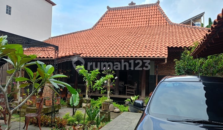 Rumah Etnik Jawa Asri di Pasar Minggu Dekat Tol Simatupang Jaksel