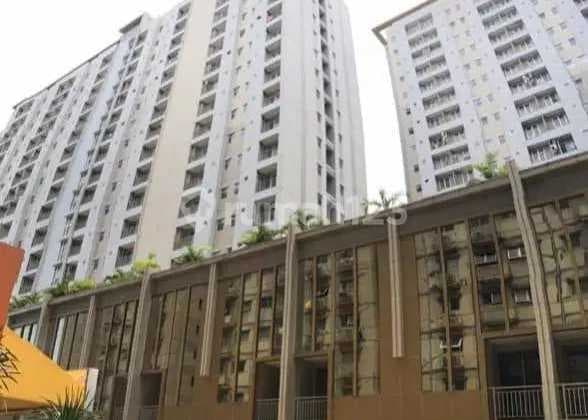 The Oak Tower Apartment