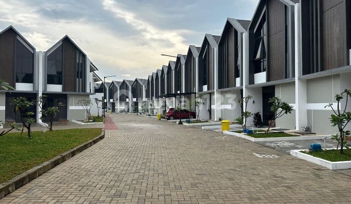 Promo Rumah Siap Huni 2 Lantai Tanpa DP Lokasi Strategis Karawaci ~