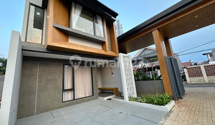 Rumah 2 Lantai Ciputat Lokasi Strategis Termurah