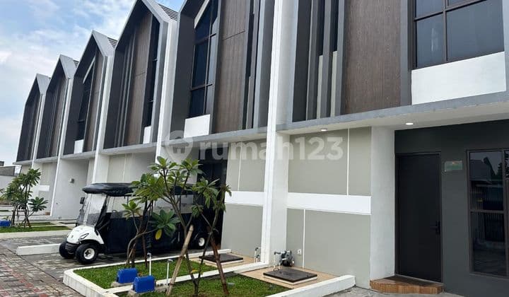 Endless Ready-to-Occupy 2-Story Home, No Down Payment, Strategic Location in Karawaci ~