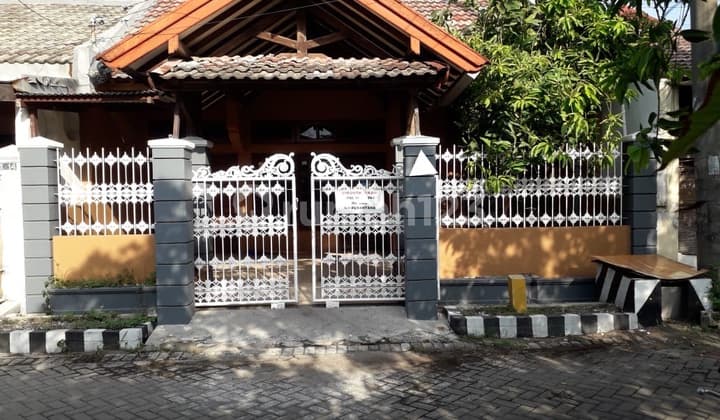 Rumah Dijual 2 Lantai Pandugo Rungkut Surabaya Strategis