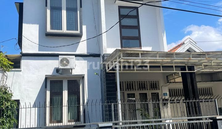 Rumah Semampir Tengah Bagus Dan Terawat