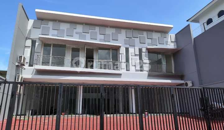 For Rent Commercial Citraland Strategic Location