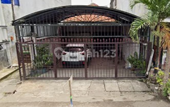 Rumah Potensial Dagang Tembok Dukuh, Surabaya! Luas 162M²