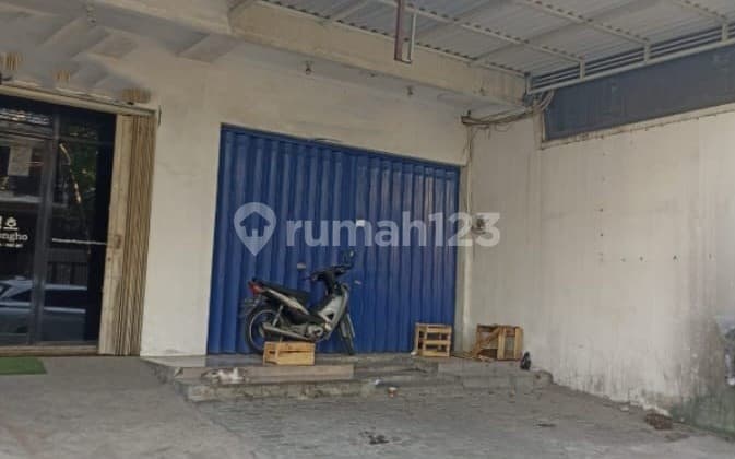 Ruko 3 Lantai Strategis Raya Darmo Baru Surabaya