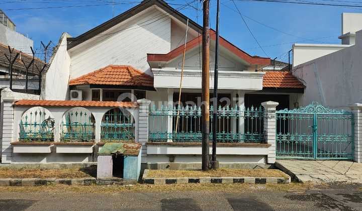 Dijual Rumah Dharmahusada Indah Tengah Blok C Dijual Rumah Dharmahusada Indah Tengah Blok C
