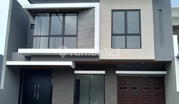 Dijual Rumah Siap Huni di Citraland Utama