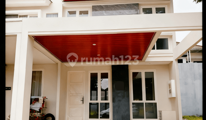Rumah Baru Minimalis, Lokasi Strategis di Grand Pakuwon 4+1Kt