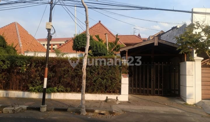 Dijual Rumah Besar Asri 6Kt Kutai Darmo