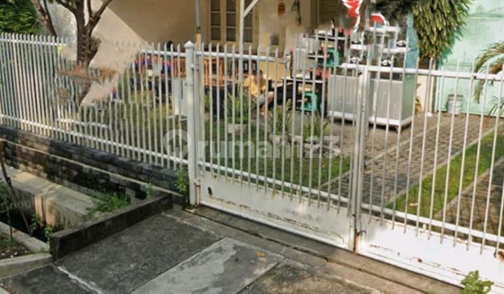 FOR SALE CENTRAL SURABAYA HOUSE NEAR WIDYA MANDALA UNIVERSITY