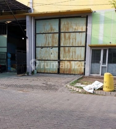 Pergudangan Safe n Lock, Lingkar Timur, Sidoarjo Pergudangan Safe n Lock, Lingkar Timur, Sidoarjo