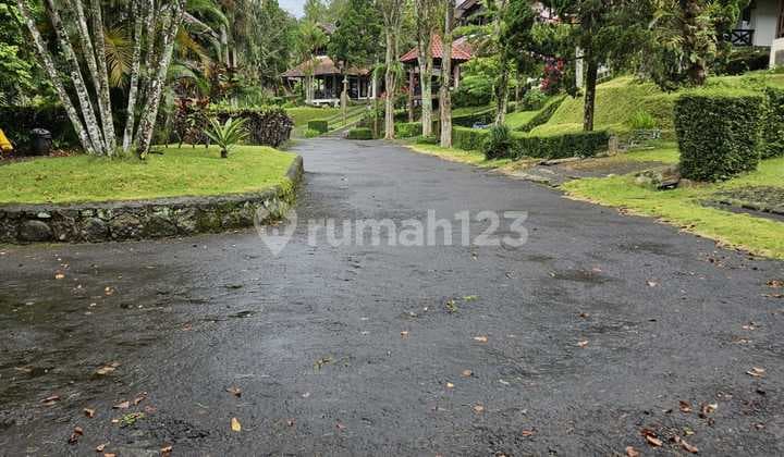 Villa di Grand Trawas Siap Huni. Kawasan Tenang