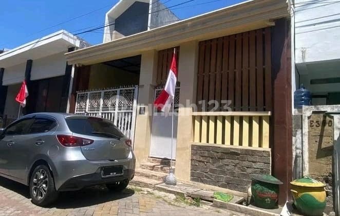 Rumah Disewakan di Jl Mangga, Pondok Tjandra Indah. Dekat MERR