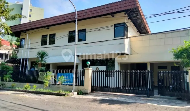 Dijual Rumah Kantor di Saronojiwo Tenggilis, Dekat Raya Prapen