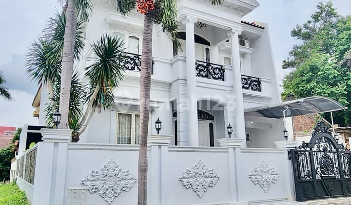 For Rent House International Village Citraland 4 Bedrooms Near Gwalk