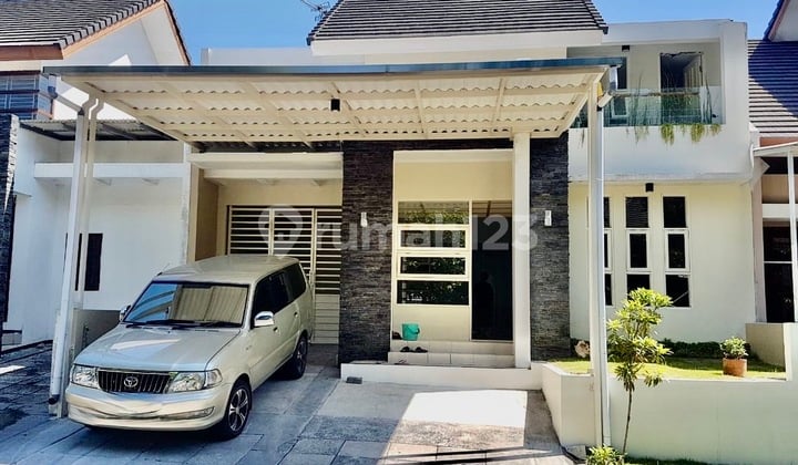 FOR SALE EASTWOOD CITRALAND HOUSE 4 BEDROOMS SWIMMING POOL NEAR MODERN MARKET