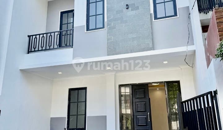 FOR SALE NEW MINIMALIST ARAYA 2 HOUSE, 2-STORY, 3 BEDROOMS, ROW BOULEVARD