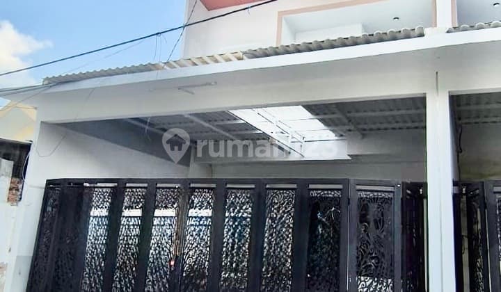 Dijual Rumah Darmo Permai Timur 2 Lantai Modern Minimalis Lebar 7M 4Kt